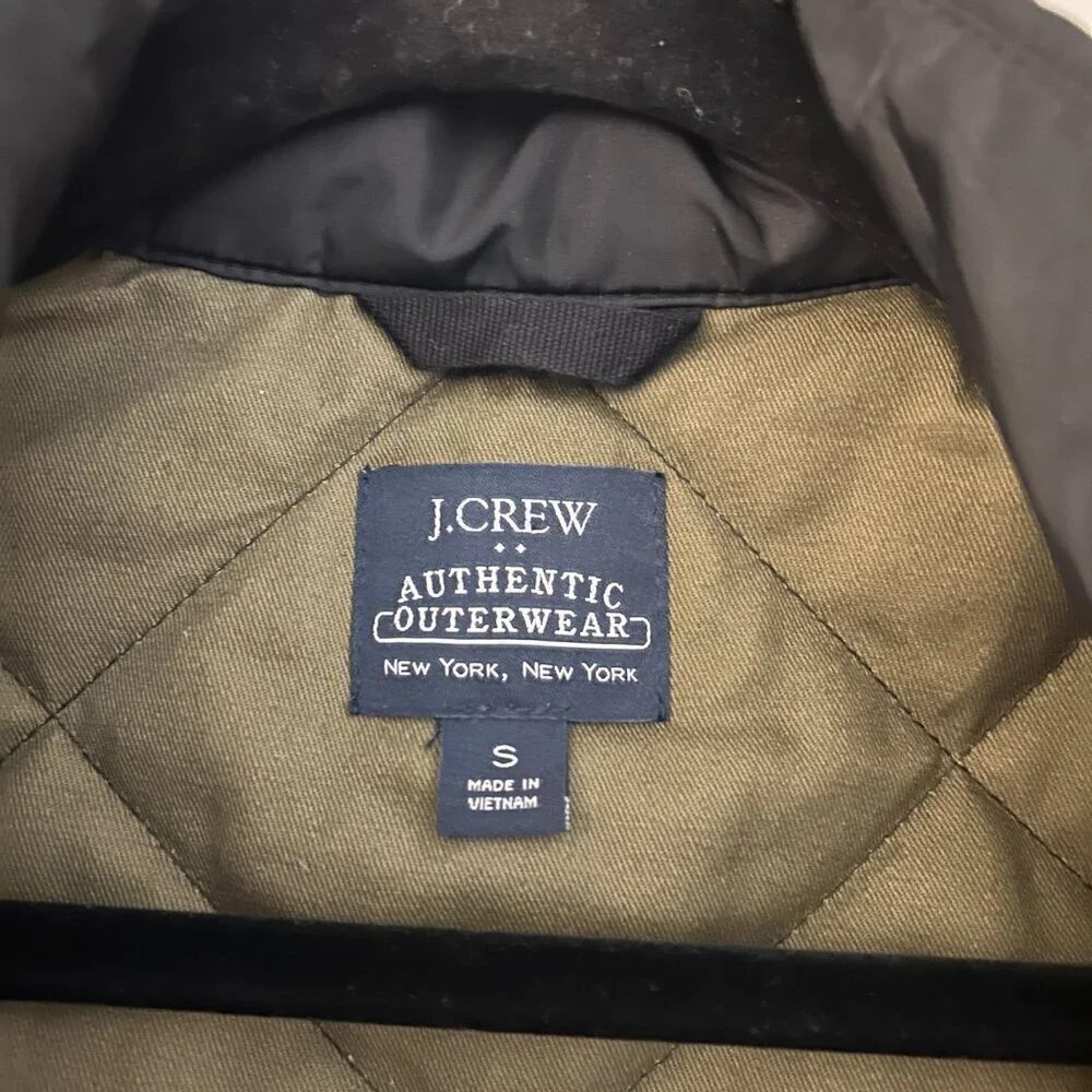 J. Crew Men's Quilted Walker Vest in Black Size S LIKE NEW